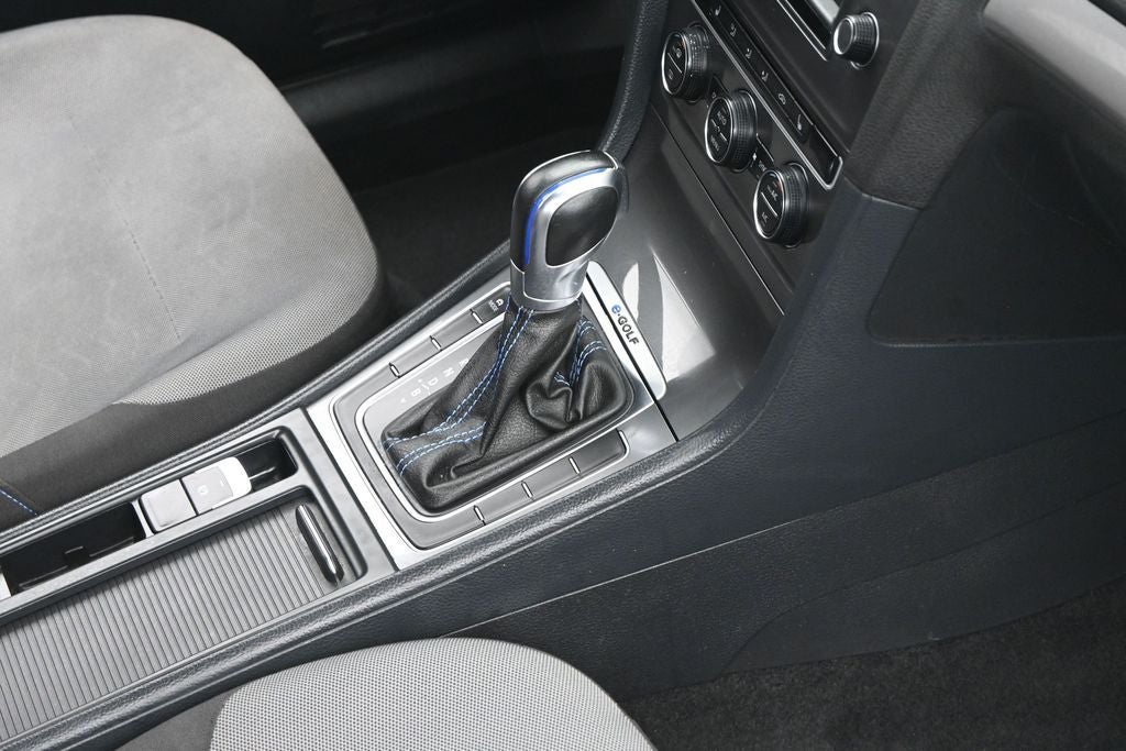 2016 Volkswagen e-Golf SE