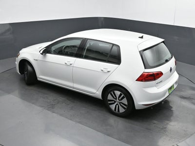 2016 Volkswagen e-Golf SE