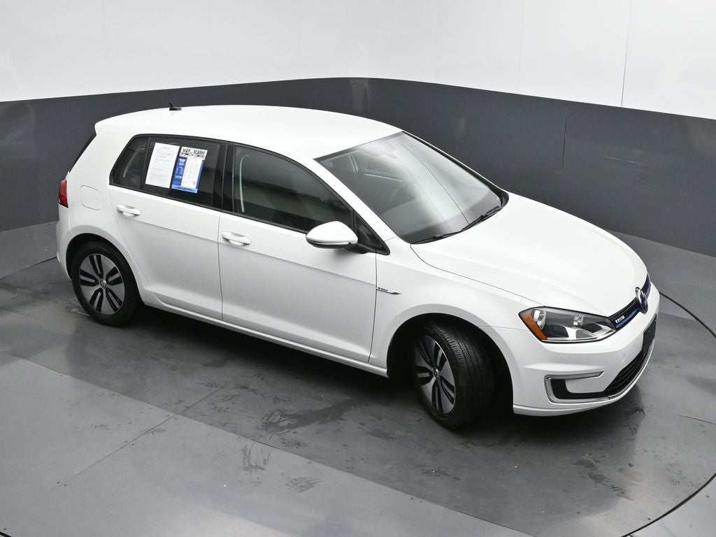 2016 Volkswagen e-Golf SE