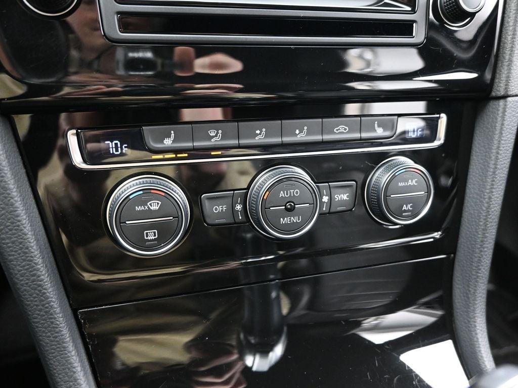 2015 Volkswagen Golf R