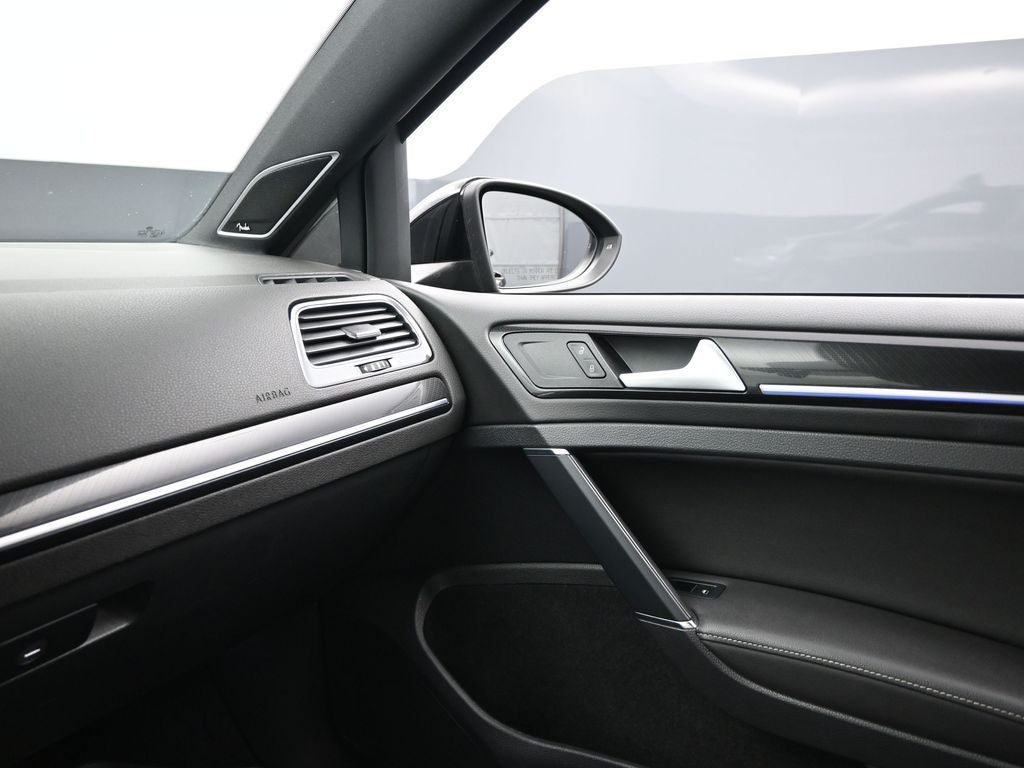 2015 Volkswagen Golf R