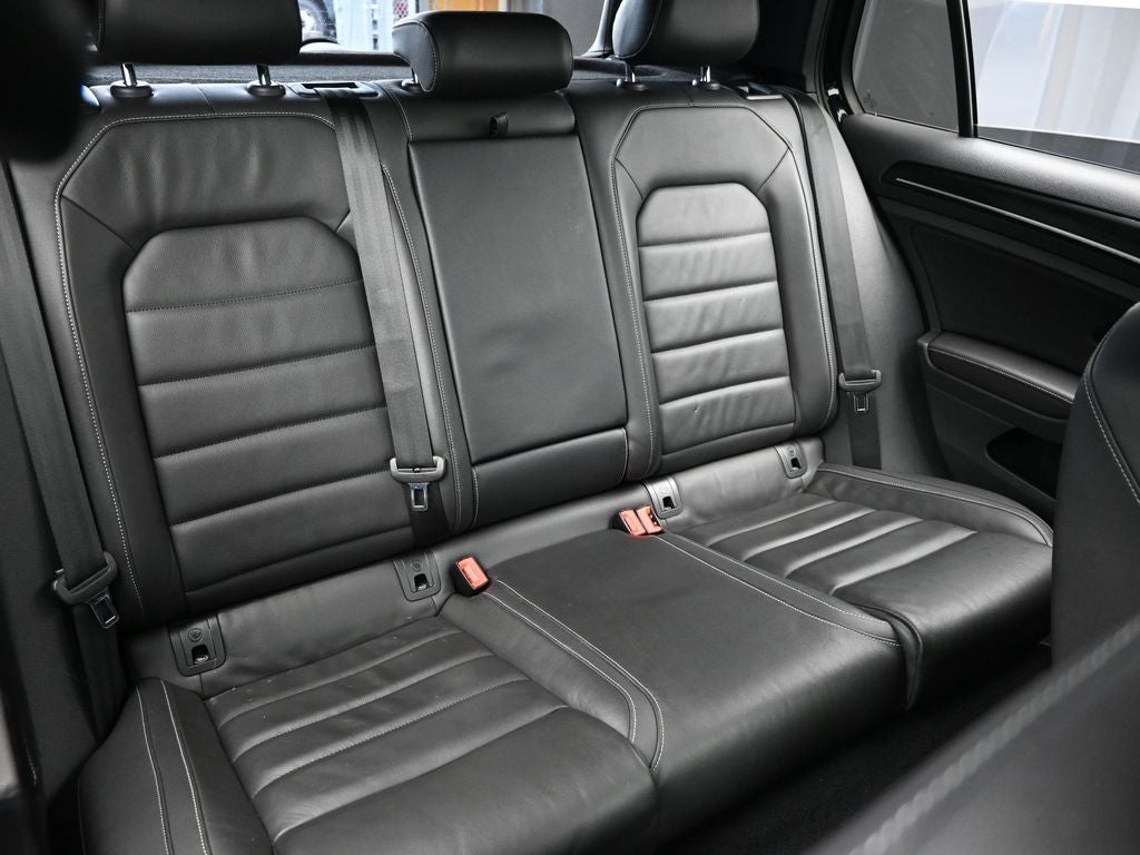 2015 Volkswagen Golf R