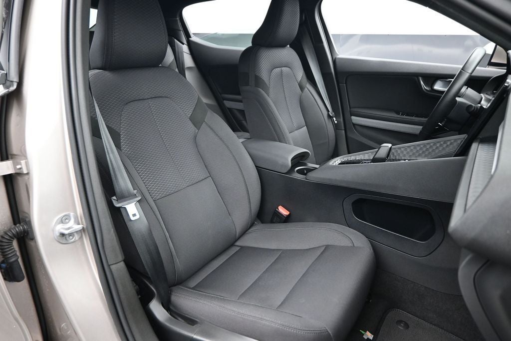 2023 Polestar 2 Long Range Dual Motor
