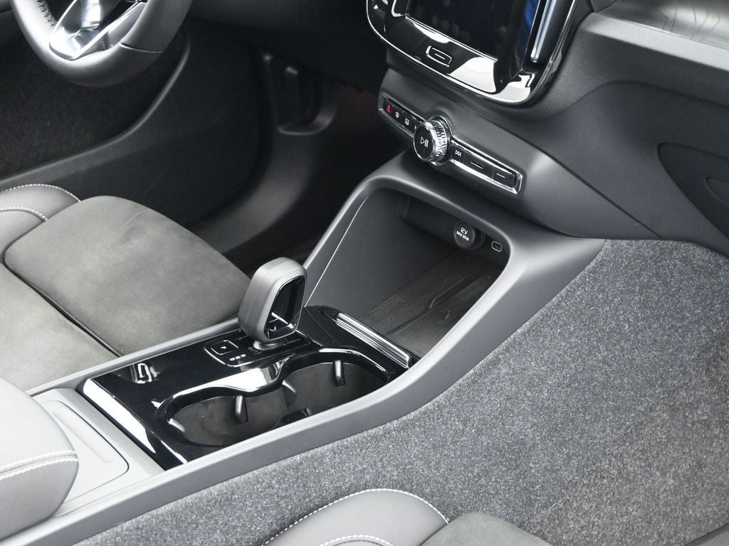 2023 Volvo C40 Recharge Pure Electric Ultimate EV